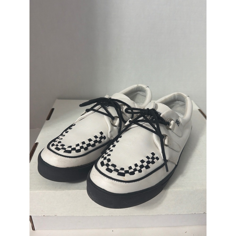 T.U.K. Mens White Leather Interlace D-Ring Creeper Sneakers Size 10